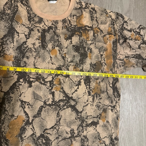 Men's Camouflage Short Sleeve Tee - Picture 4 of 7